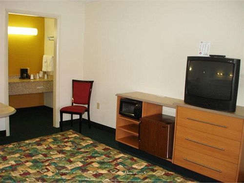 Econo Lodge Bowling Green Buitenkant foto