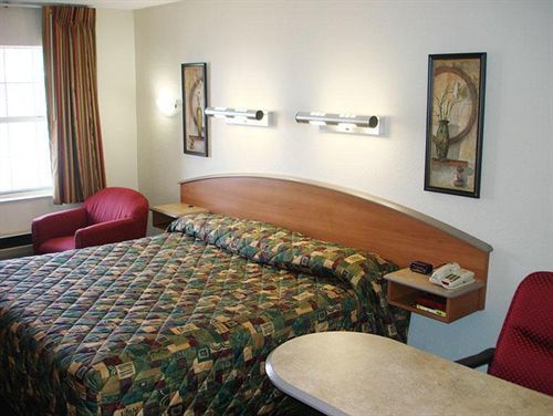 Econo Lodge Bowling Green Buitenkant foto