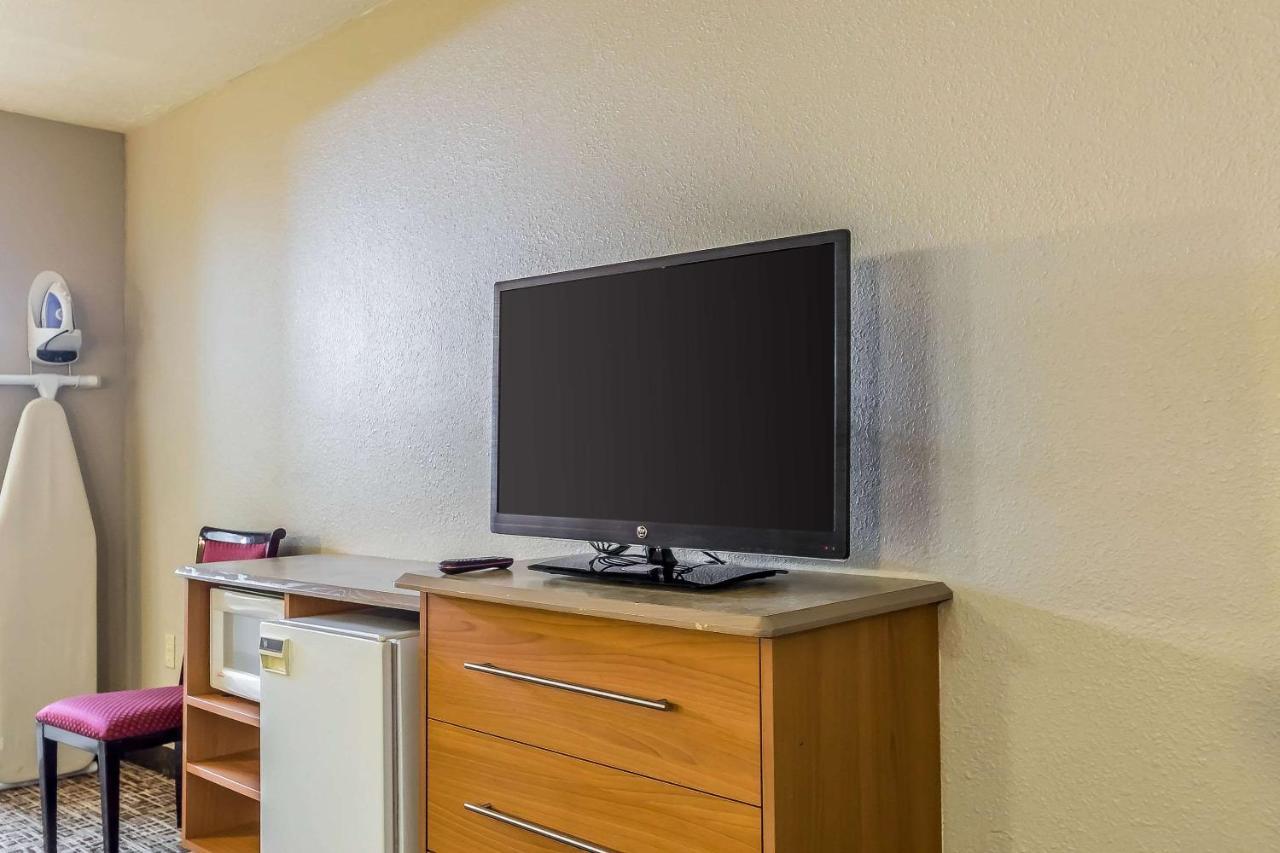 Econo Lodge Bowling Green Buitenkant foto
