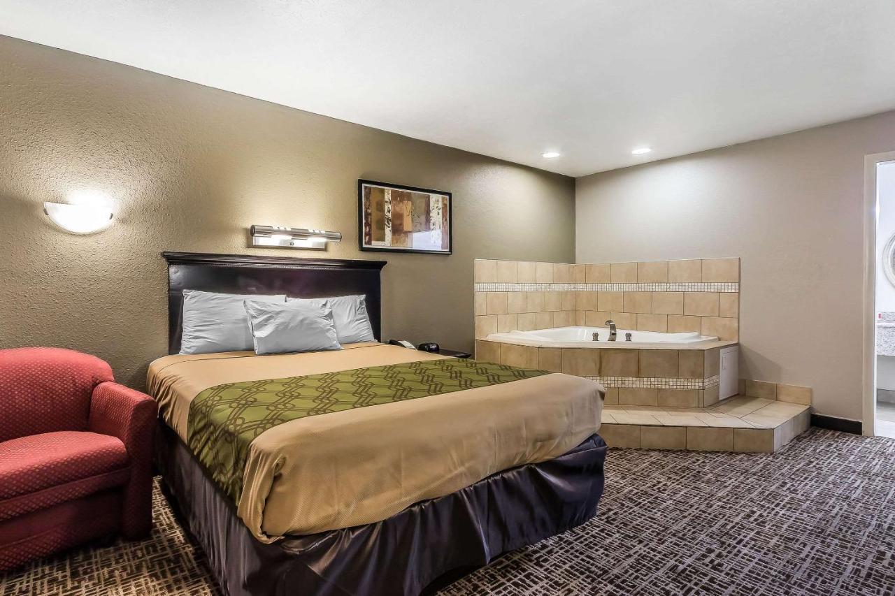 Econo Lodge Bowling Green Buitenkant foto